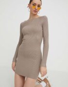 Abercrombie & Fitch Рокля