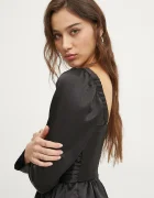 Abercrombie & Fitch Рокля в черно къса разкроена KI159-5085