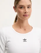 adidas Originals Блуза с дълги ръкави Essential в бяло JC9011