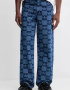 adidas Originals Дънки