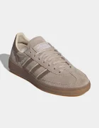 adidas Originals HANDBALL SPEZIAL маратонки за деца от велур бежови KK5034