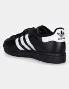 adidas Originals Маратонки Superstar II в черно JH9977