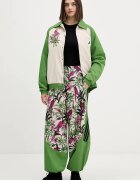adidas Панталон x Farm Rio в зелено с широка каройка с висока талия KD4642