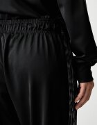 adidas спортен комплект анцуг дамски Essentials черен KG1875