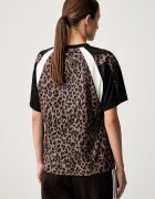 adidas тениска дамска House of Tiro кафява KV0905