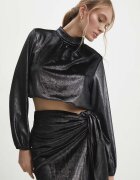 Answear.LAB Блуза в черно с изчистен дизайн