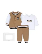 BOSS спортен анцуг за бебе с памук бежов J53305