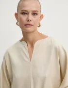 By Malene Birger Блуза в бежово с изчистен дизайн