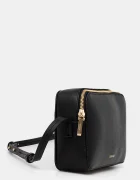Calvin Klein чанта crossbody дамска от имитация на кожа черна LV04F3276G