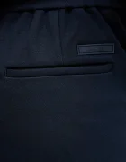 Calvin Klein Панталон мъжки в тъмносиньо с кройка по тялото LV04LE613G