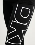 DKNY Клин в черно с принт DP4P3453