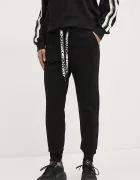 DKNY Спортен панталон в черно с изчистен дизайн DP5P3496