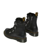 Dr. Martens Кожени кубинки 1460 LTT Fur Lined в черно с платформа с лека изолация DM31876001