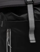 Eastpak Раница UP ROLL в черно голям размер с изчистен дизайн EK0A5BGF0Z31