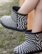 Emu Australia Детски кожени апрески Blanasi в черно