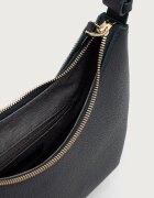 Furla чанта дамска от кожа Goccia S Shoulder Bag зелена WB01500.BX3353.4907S