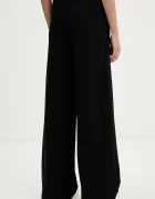 Guess Jeans Памучен спортен панталон в черно с изчистен дизайн W6RB52 K68I4