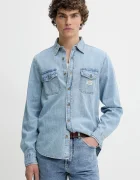 Guess Jeans Памучна риза в синьо със стандартна кройка с класическа яка M5GH56 D5M82