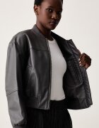 Guess Jeans яке бомбър дамско от имитация на кожа сиво W6YL01 W2525