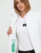 Guess Яке VONA в бяло с преходна изолация W2YL1I W6NW2