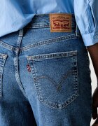 Levi's дънки mom fit дамски HIGH WAISTED MOM JEAN сини 26986