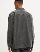 Levi's Дънкова риза в черно със стандартна кройка с яка с копче A7210