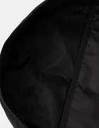 Levi's Раница в черно голям размер с изчистен дизайн 004C7