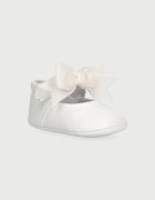 Mayoral Newborn обувки за бебе бели 9158