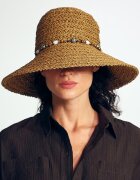 Medicine капела дамска от сплетена материя бежова