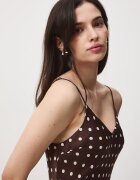 Medicine рокля с вискоза кафява на точки