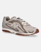 New Balance 204 маратонки дамски от велур кафяви U204L3GD