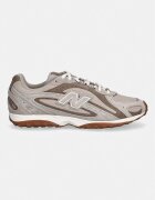 New Balance 204 маратонки дамски от велур кафяви U204L3GD