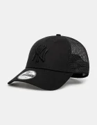 New Era Шапка с козирка HOMEFIELD 9FORTY® TRUCKER в черно с изчистен дизайн 60579078