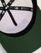 New Era шапка trucker GRAPHIC 9FORTY®MC AF TRUKR бежова 60915801