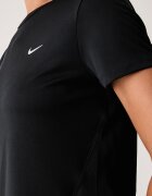 Nike спортна тениска дамска Tempo Dri-FIT черна HQ0648.010