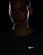 Nike спортна тениска дамска Tempo Dri-FIT черна HQ0648.010