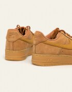 Nike Sportswear маратонки мъжки от велур кафяви