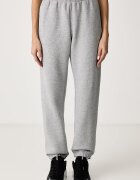 Nike Sportswear спортен панталон дамски с памук Studio Fleece сив със стандартна талия IM8076.063