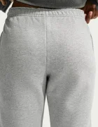 Nike Sportswear спортен панталон дамски с памук Studio Fleece сив със стандартна талия IM8076.063