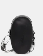 Nike Водоустойчиво покривало