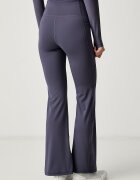 Puma спортен клин дамски Essential Bootcut виолетов с висока талия 525902