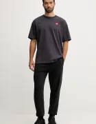 The North Face Памучна тениска Redbox в сиво с апликация NF0A8EG50SA1