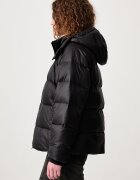 The North Face пухено яке дамско Hydrenalite черно NF0A8D3JJK31