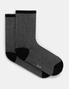 Tommy Hilfiger чорапи дамски с вискоза черни 701229326