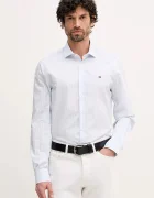 Tommy Hilfiger Памучна риза в синьо с кройка по тялото с италианска яка MW0MW41657