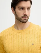 Tommy Hilfiger пуловер мъжки от памук жълт MW0MW33132