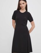 Tommy Hilfiger Рокля