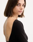 Tommy Jeans Рокля в черно къса разкроена DW0DW21745