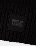 Ugg Шапка с вълна в черно от плътен трикотаж