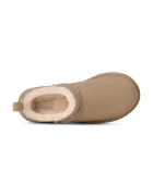 Ugg Велурени чехли Classic Micro в бежово 1173891.SAN